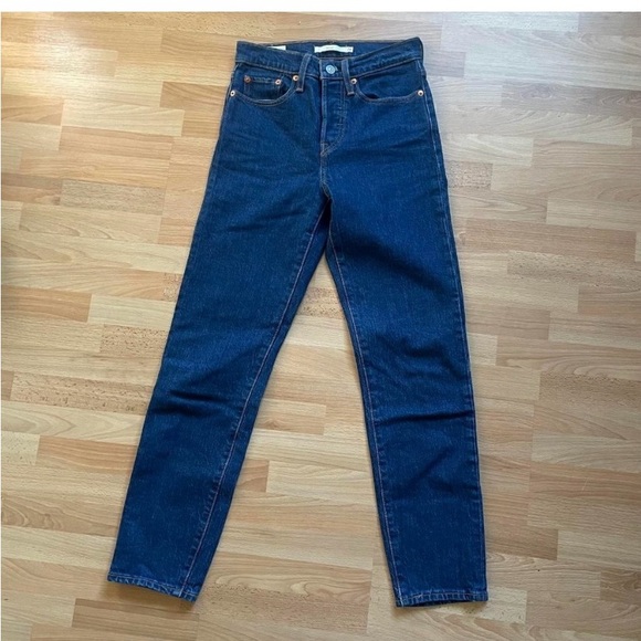 Levi’s Icon/Wedgie jeans - Picture 3 of 3